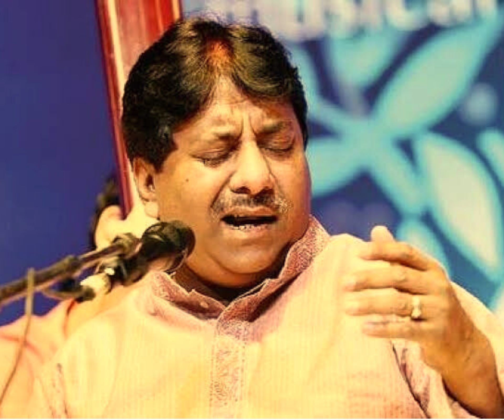 Ustad Rashid khan.